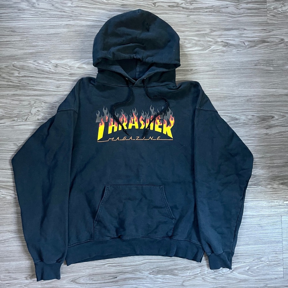 Mens Vintage Y2K Thrasher Magazine Flame Skater Distressed Graphic Size M Hoodie